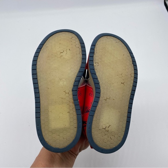 Marvel Spider-Man Sneakers SZ 7 toddler. Worn Once - Picture 8 of 15